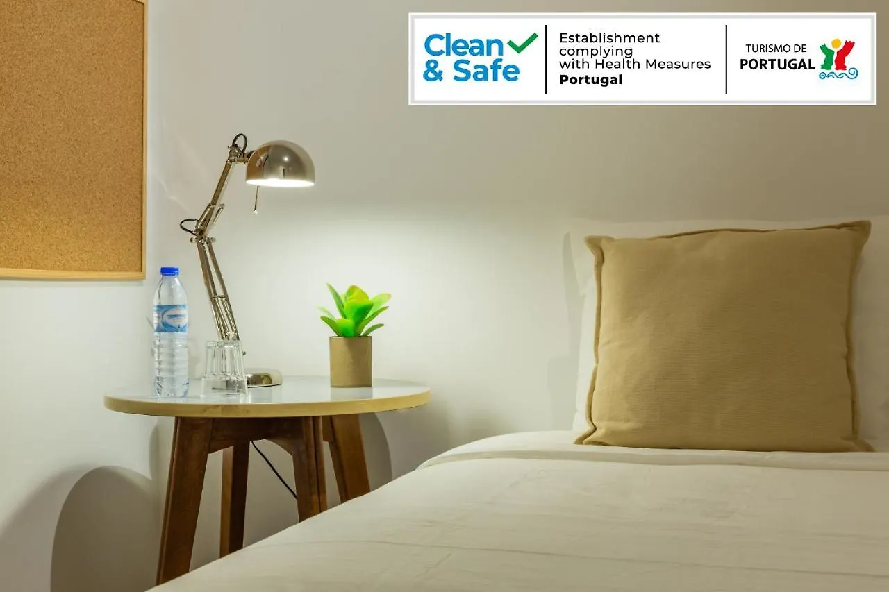 Δωμάτια σε οικογενειακή κατοικία Alface Room Lisboa Πορτογαλία